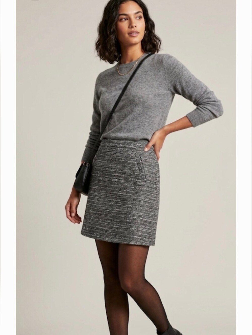 NWT Halogen A Line Mini/Midi Skirt Textured with Zip Back Size 10